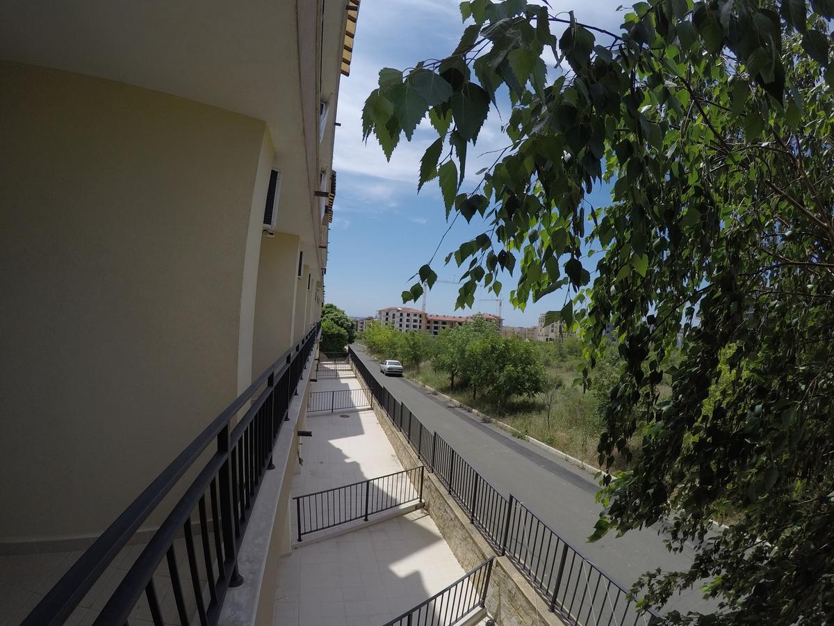 Vp Luxor Studio Sveti Vlas Bagian luar foto